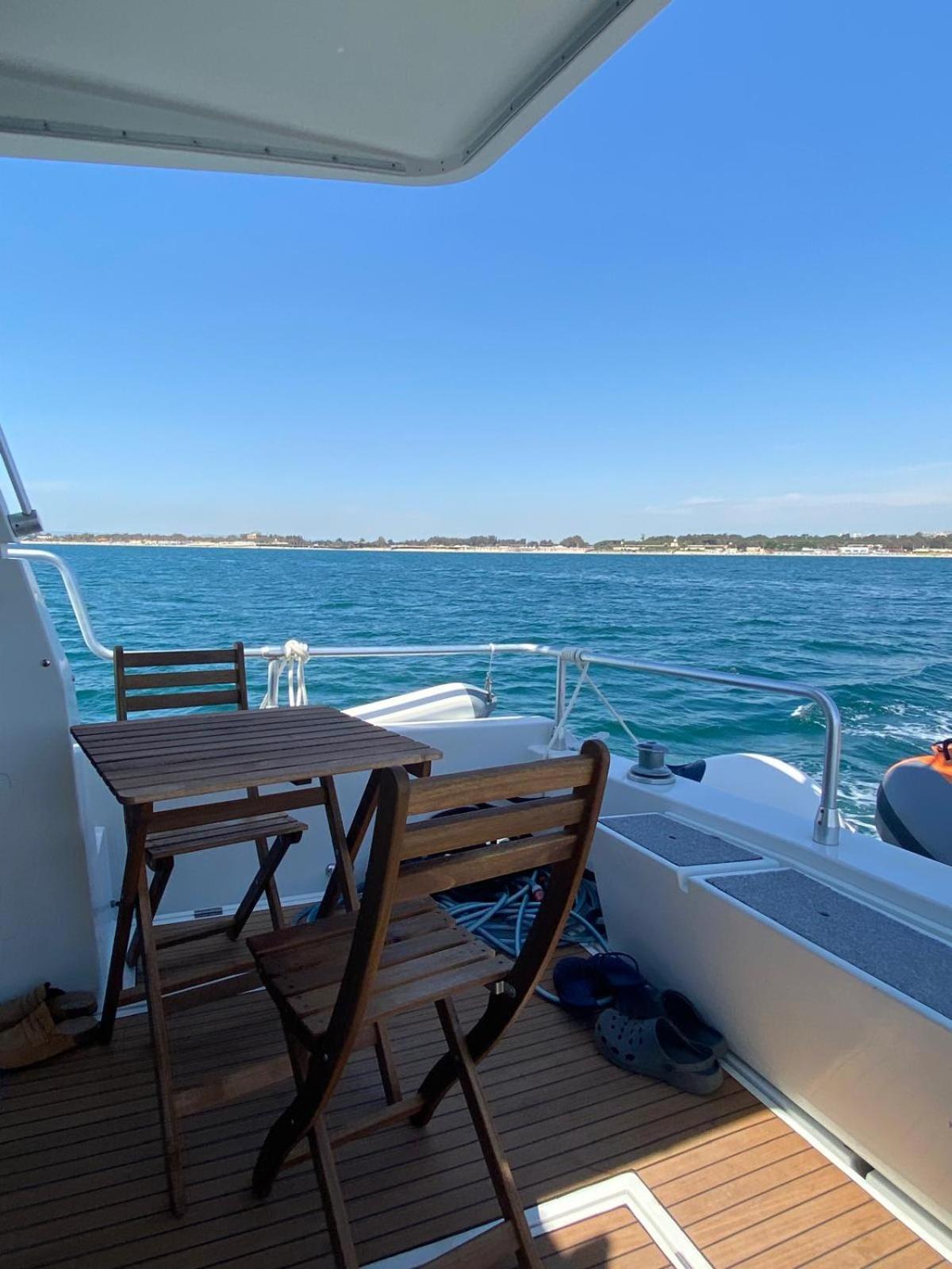 She'S Mine Yacht Hotel Catania Bagian luar foto